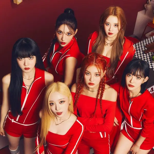 Lee Yu Jeong (이유정 /